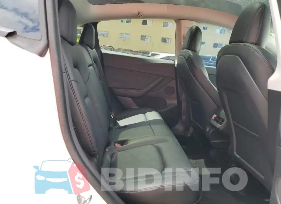 5YJYGDEE9MF065897 Photo# 11