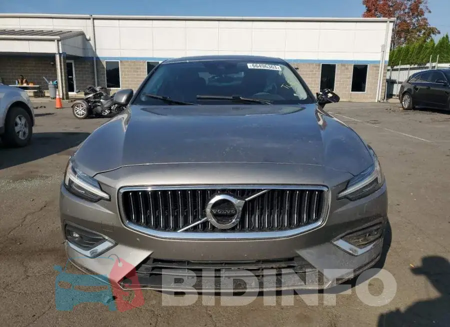 7JRA22TL7KG016076 Photo# 5