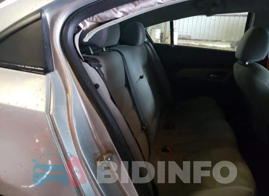 1G1PC5SBXF7217775 Photo# 10