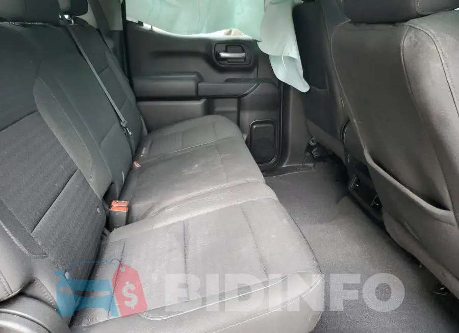 1GCPDBEK3PZ188527 Photo# 10