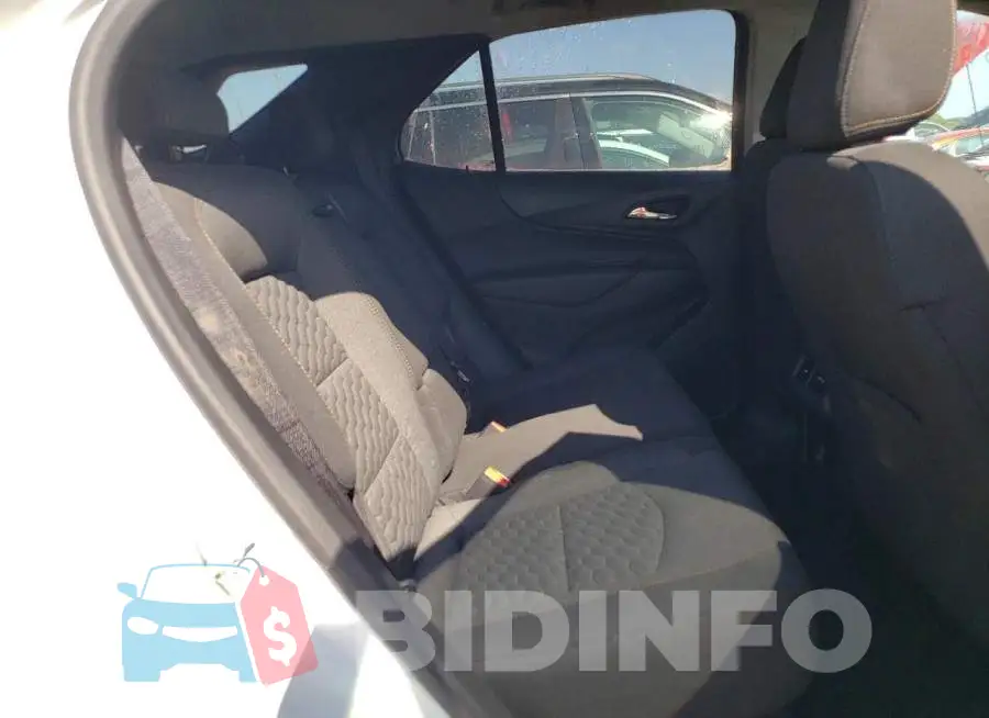 2GNAXTEV8L6147885 Photo# 11