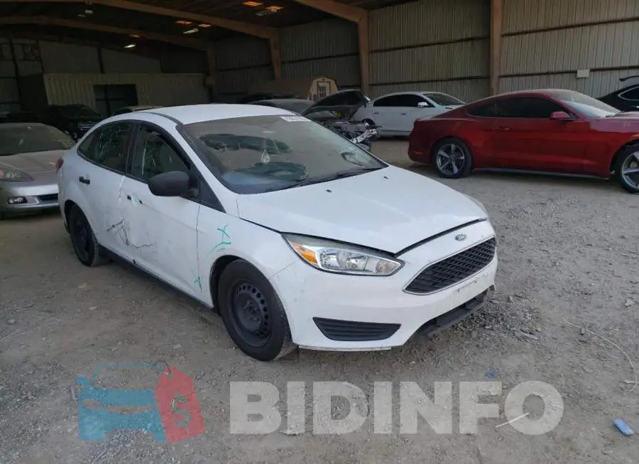 1FADP3E20GL404522 Photo# 4