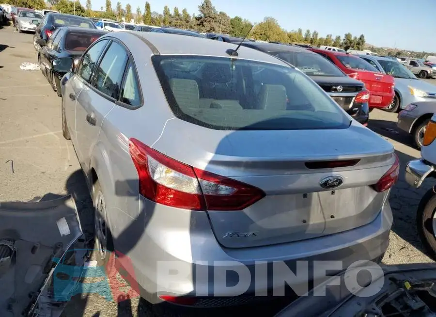 1FADP3E2XEL150105 Photo# 6