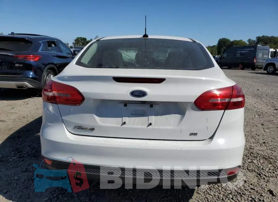 1FADP3F25GL384217 Photo# 6