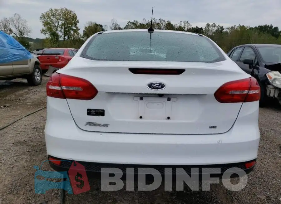 1FADP3F25JL286103 Photo# 6