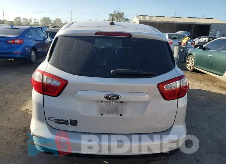 1FADP5CU4GL100898 Photo# 6