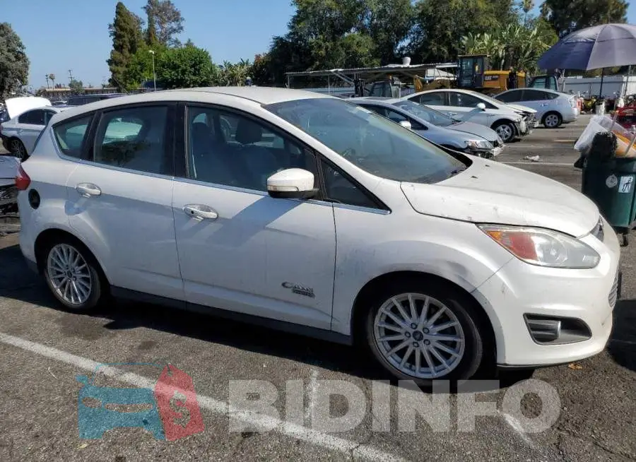 1FADP5CU8FL115726 Photo# 4