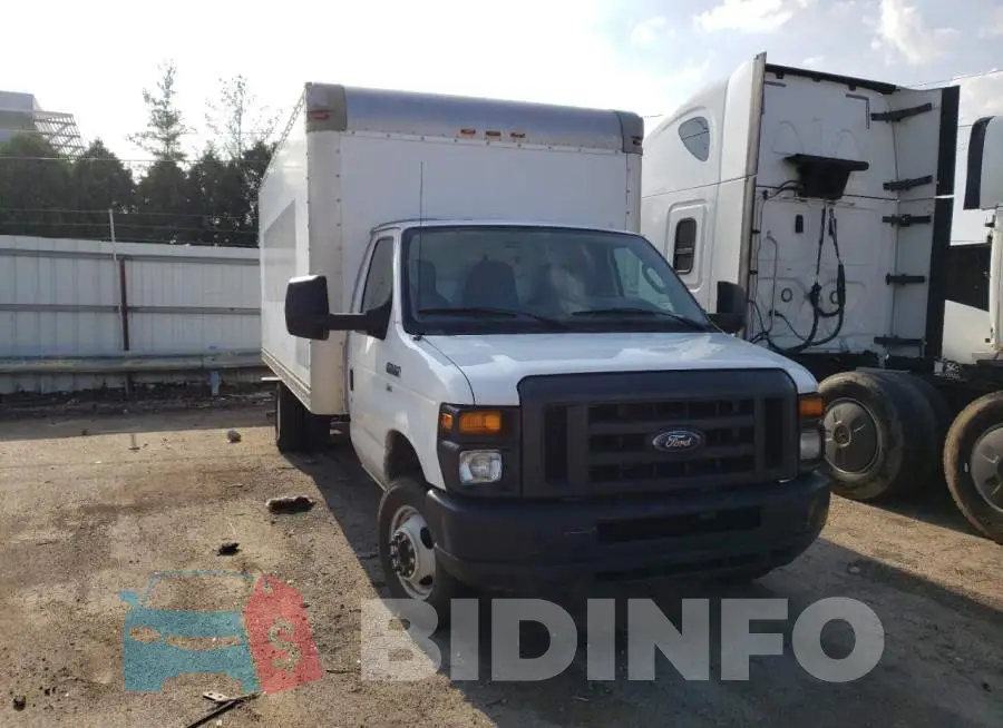 1FDWE3FL2FDA26059 Photo# 4