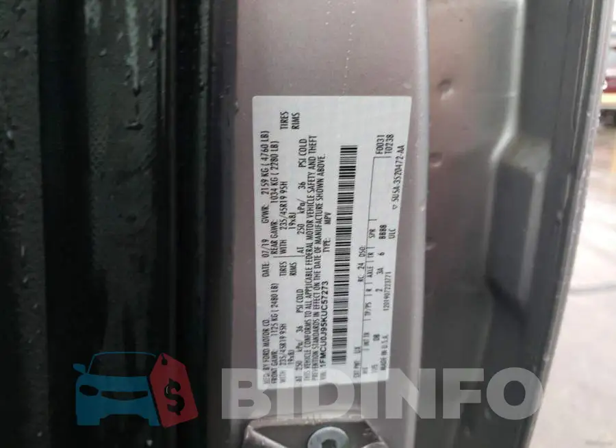 1FMCU0J95KUC57273 Photo# 13