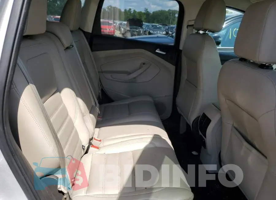 1FMCU9J97HUE47430 Photo# 11