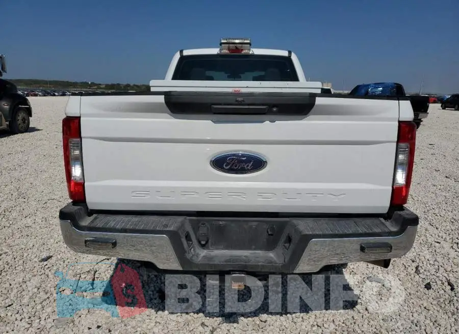 1FT7W2A65KEG71245 Photo# 6