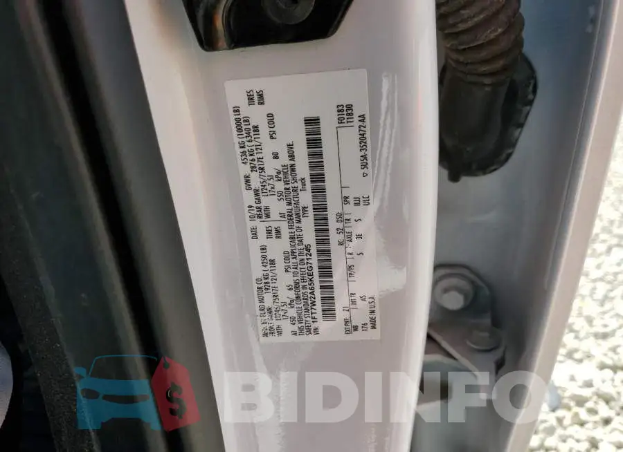 1FT7W2A65KEG71245 Photo# 12