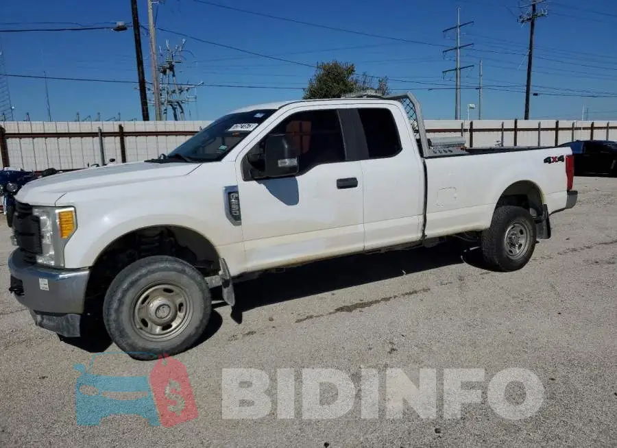 1FT7X2B63HEB77115 Photo# 1