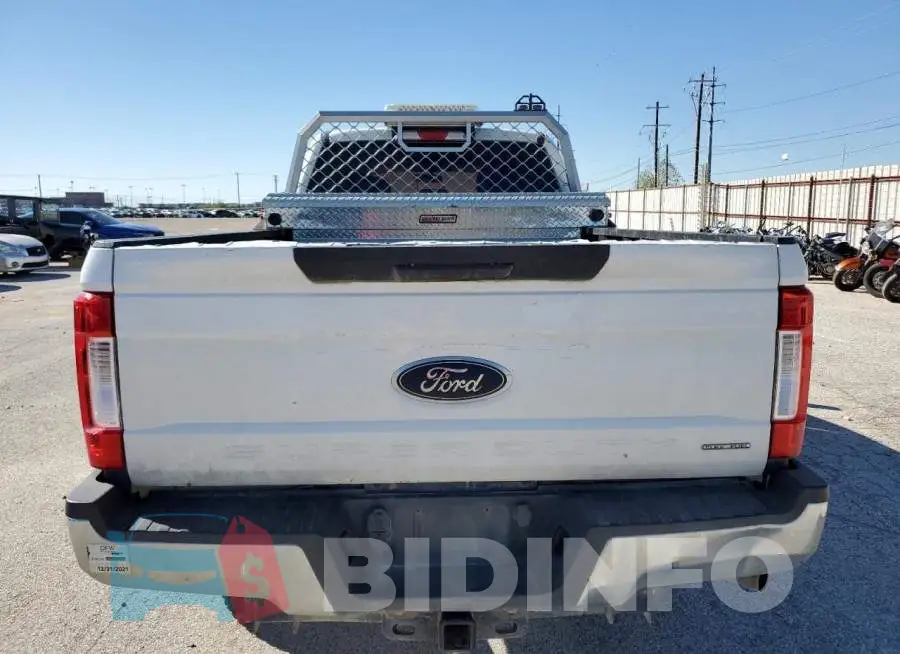 1FT7X2B63HEB77115 Photo# 6