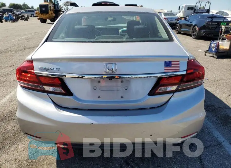 19XFB2F55FE267766 Photo# 6