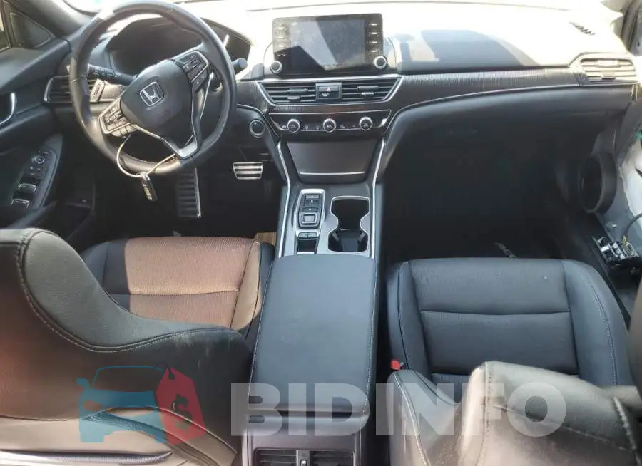 1HGCV2F37MA029413 Photo# 8