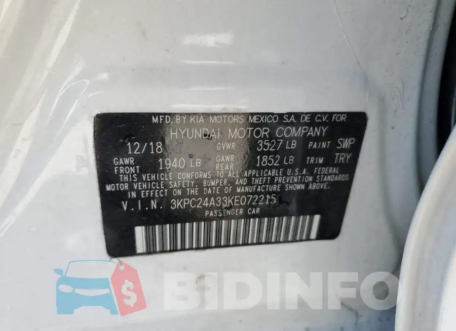 3KPC24A33KE072215 Photo# 12