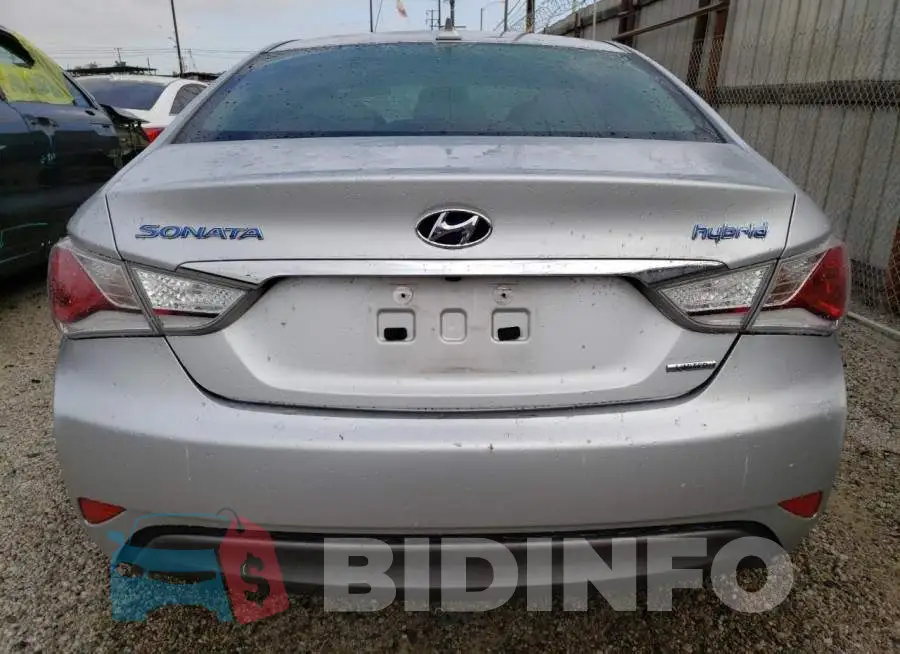 KMHEC4A4XFA130503 Photo# 6