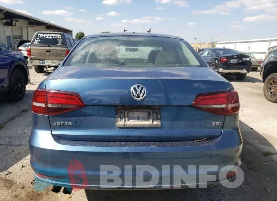 3VW2B7AJ0HM303868 Photo# 6
