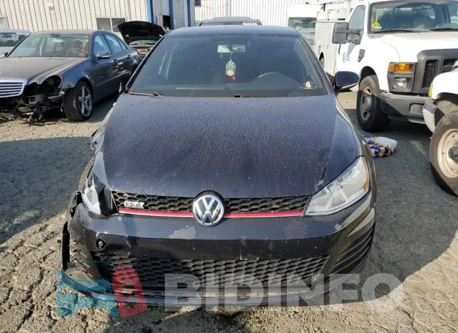 3VW5T7AU5GM020059 Photo# 5