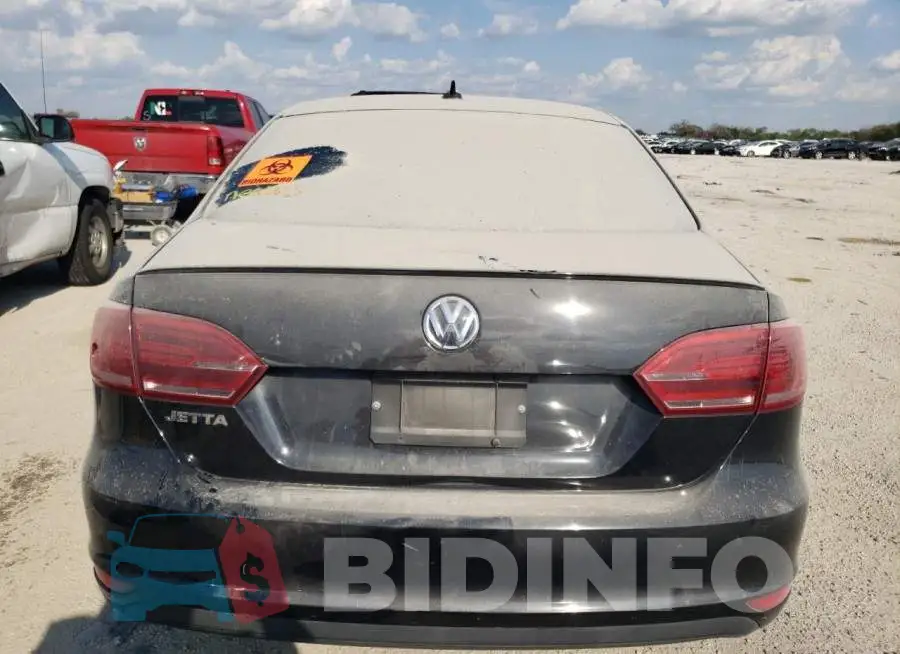 3VW637AJ5EM272806 Photo# 6