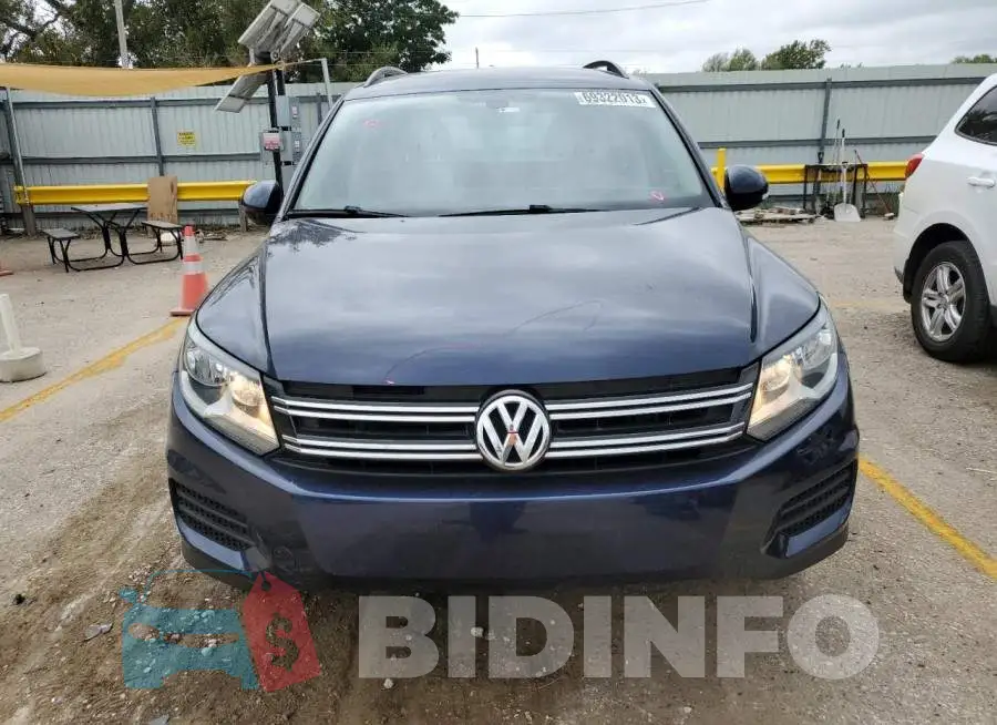 WVGAV7AX3GW581037 Photo# 5