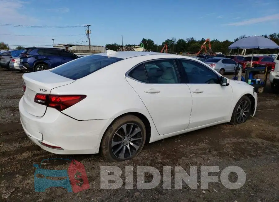 19UUB1F35GA006725 Photo# 3