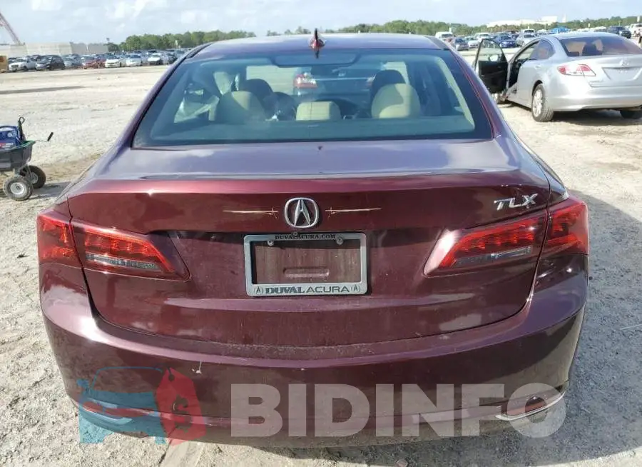 19UUB1F58FA021879 Photo# 6