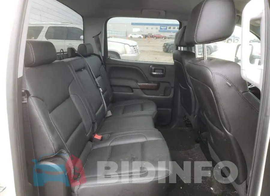 3GTU2VEC4FG176114 Photo# 10
