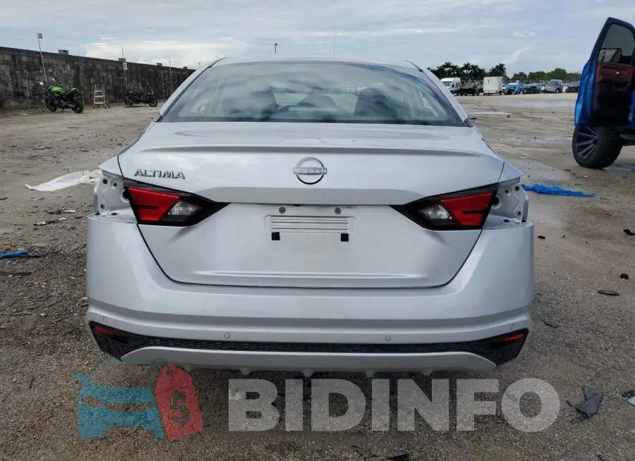 1N4BL4BV2PN350524 Photo# 6