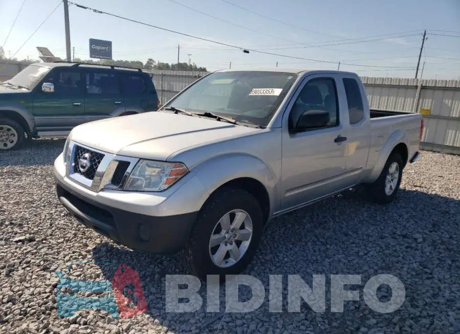 1N6BD0CT6FN763863 Photo# 1