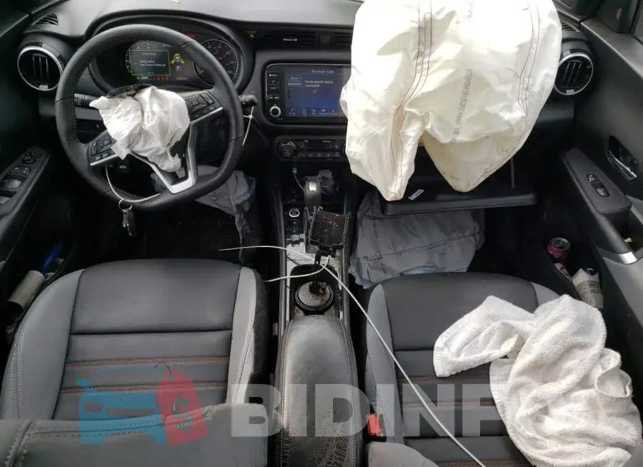 3N1CP5DV1NL502086 Photo# 8