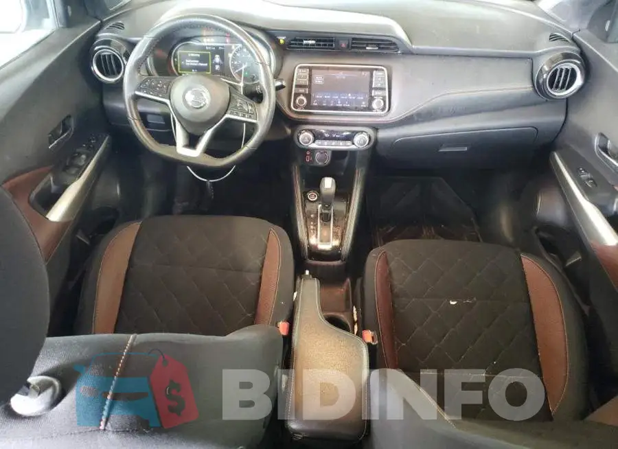 3N1CP5DV4LL561274 Photo# 8