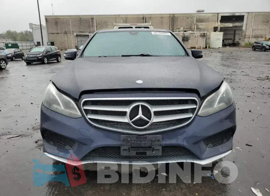 WDDHF8JB8FB107915 Photo# 5