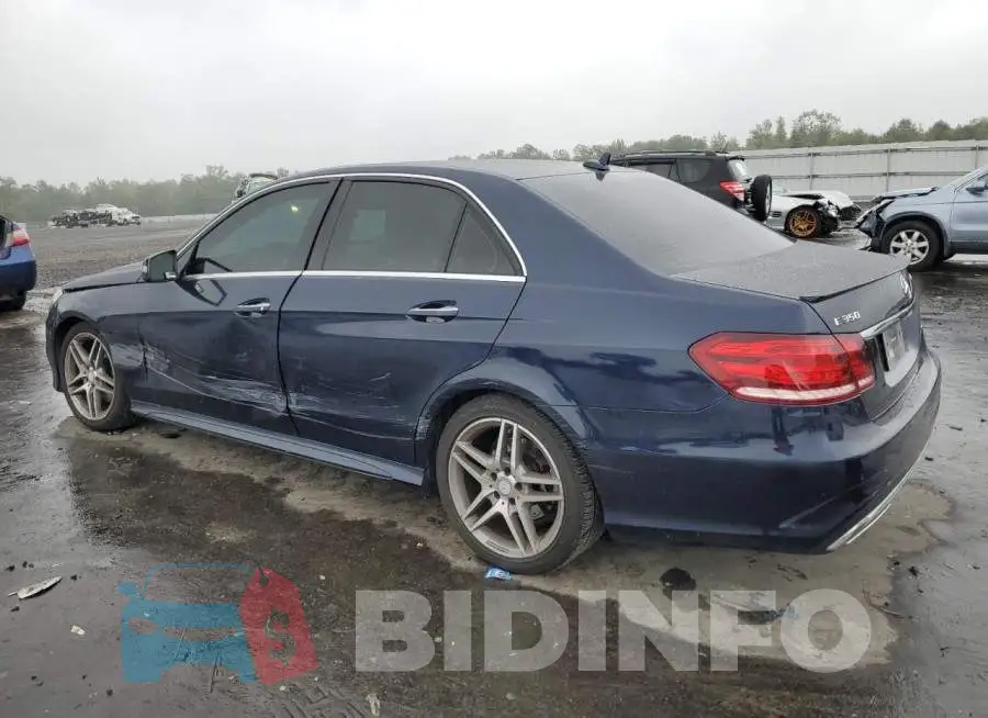 WDDHF8JB8FB107915 Photo# 2