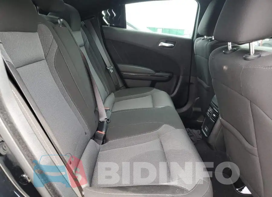 2C3CDXBG2NH209168 Photo# 10