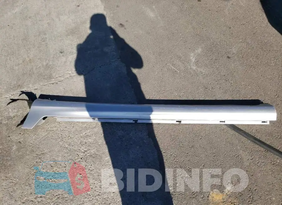 YV440MDK2F2697623 Photo# 13