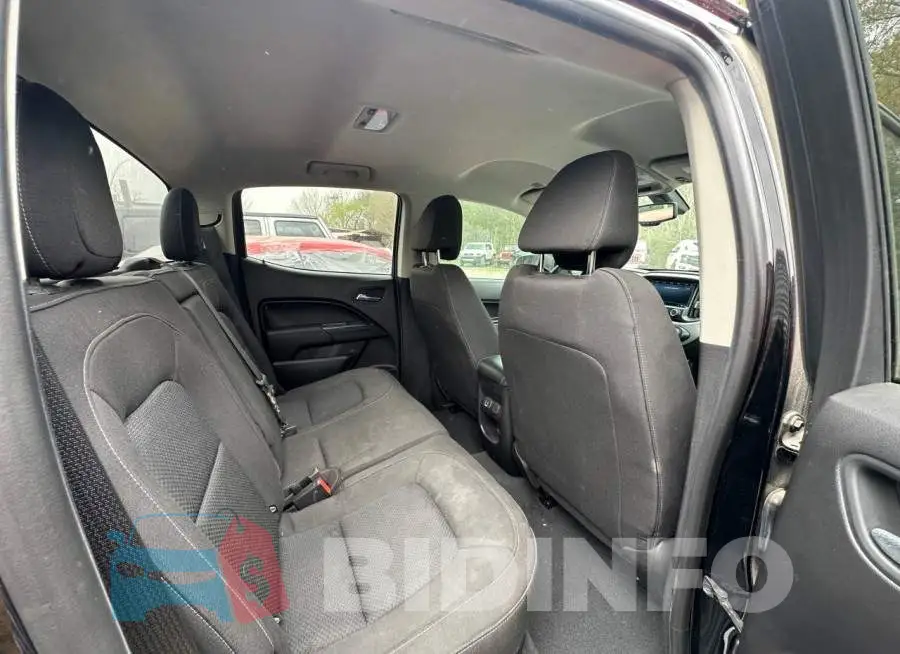 1GCGSCEA6M1170889 Photo# 6