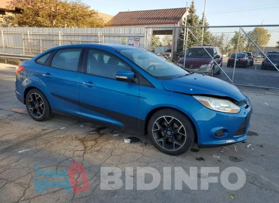 1FADP3F21EL182830 Photo# 4