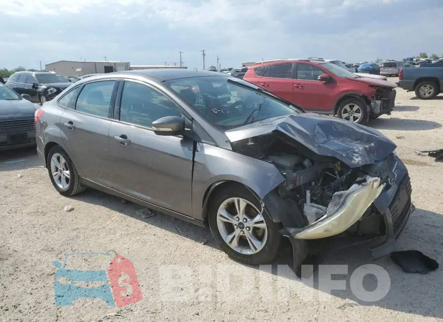1FADP3F25EL348752 Photo# 4