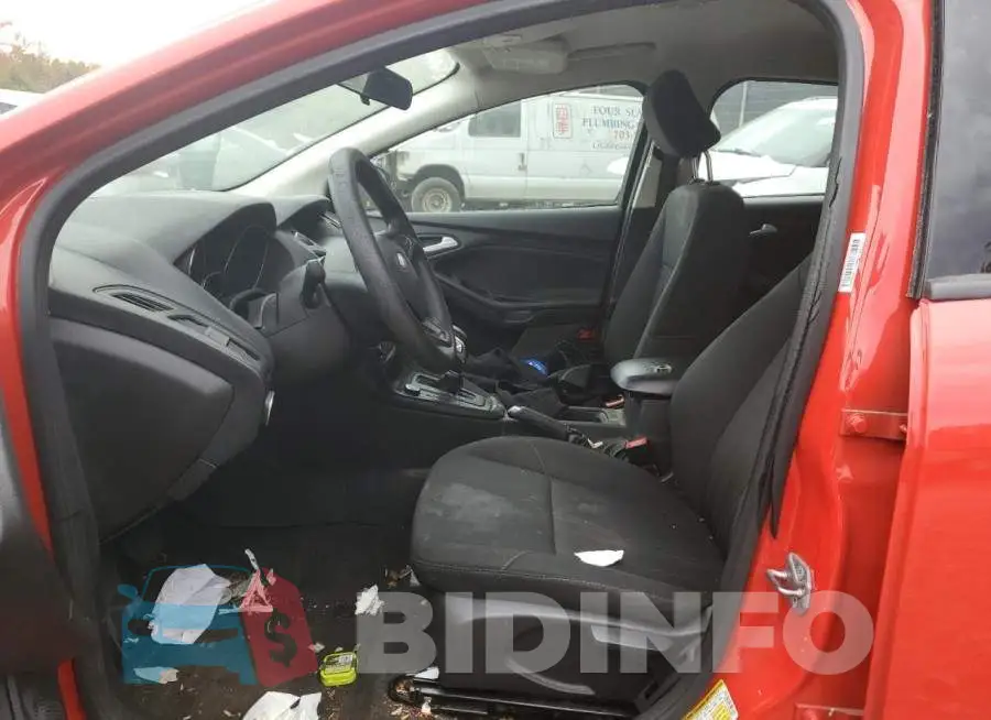 1FADP3F27HL286467 Photo# 7