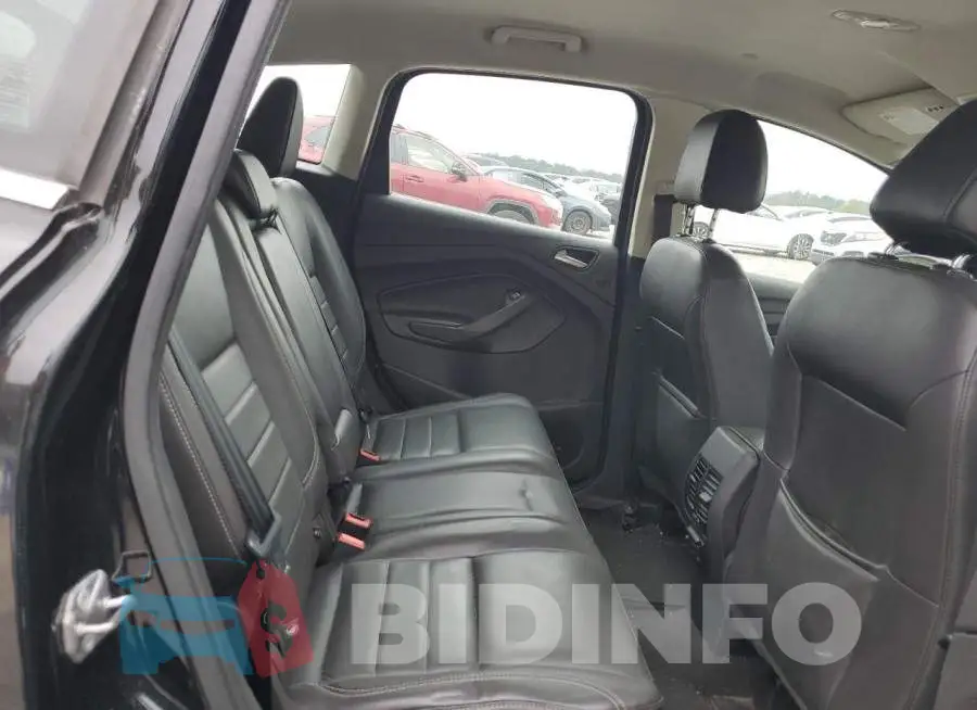 1FADP5CU2GL112497 Photo# 10
