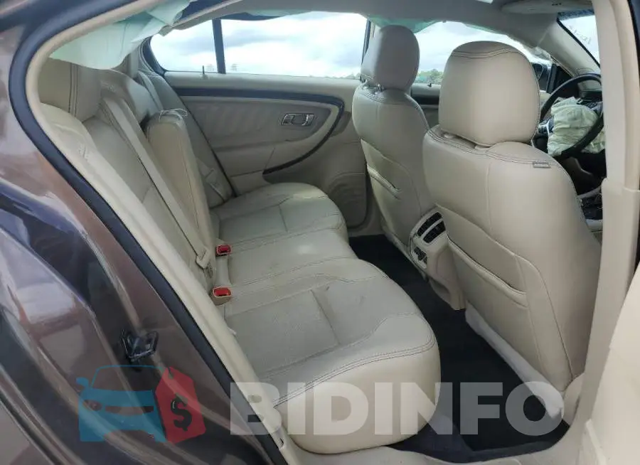 1FAHP2F81FG123707 Photo# 10