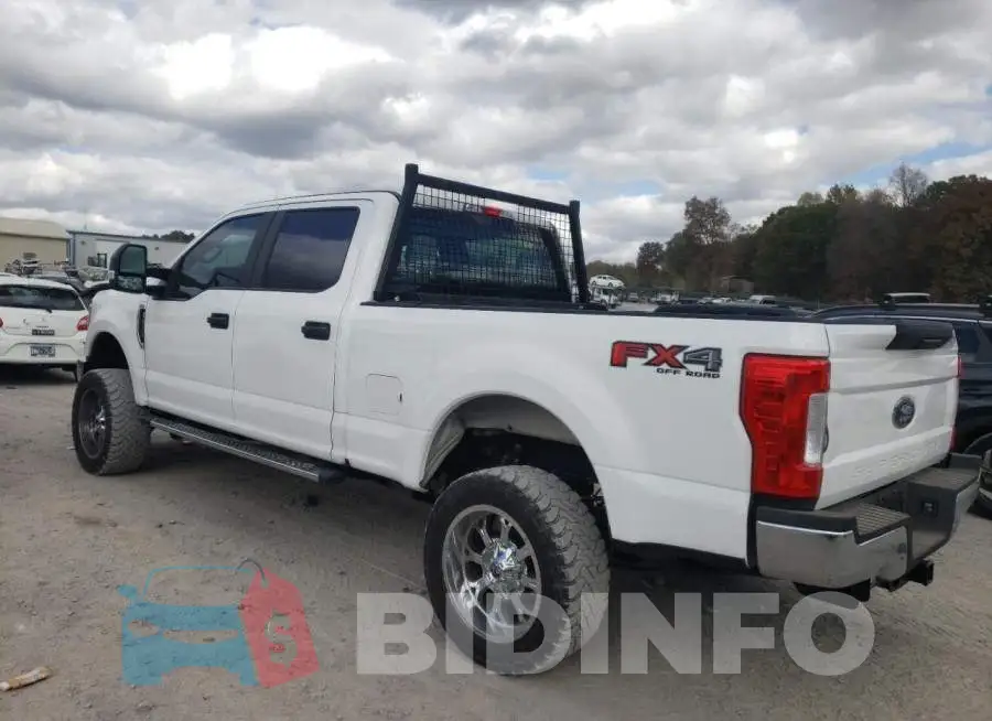 1FT7W2BT3HEC55451 Photo# 2