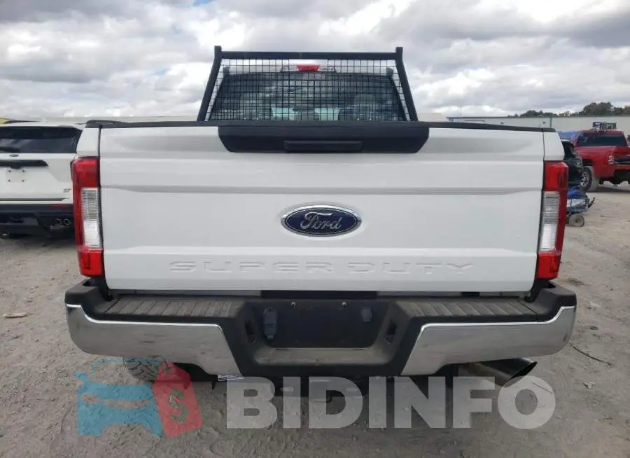 1FT7W2BT3HEC55451 Photo# 6