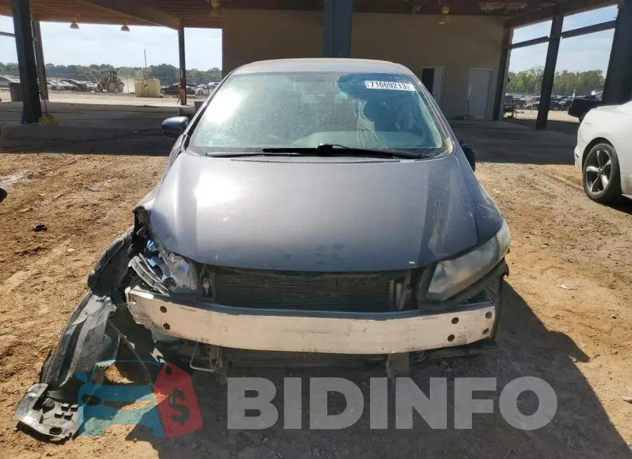 19XFB2F50FE082041 Photo# 5