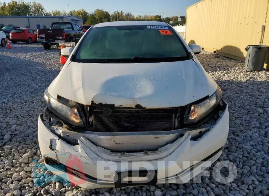 19XFB2F57FE245607 Photo# 5