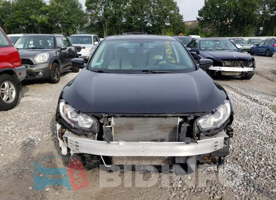 19XFC2F77GE226717 Photo# 5