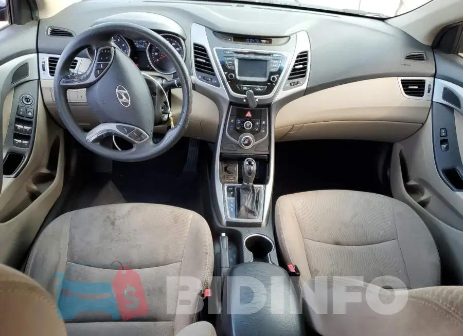 5NPDH4AE9GH656772 Photo# 8