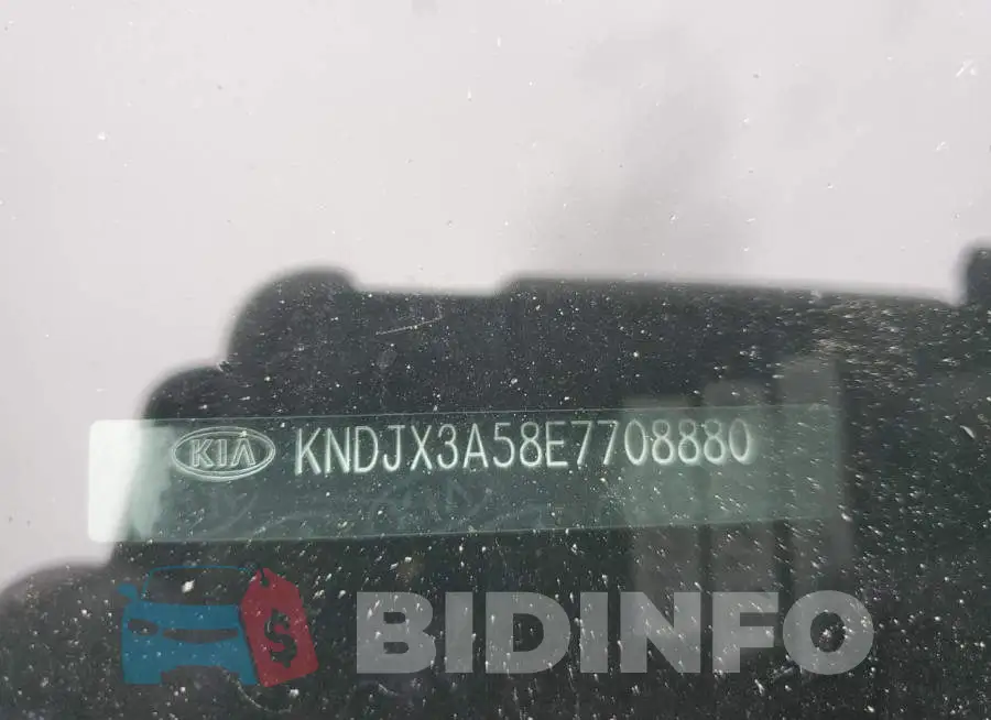 KNDJX3A58E7708880 Photo# 12